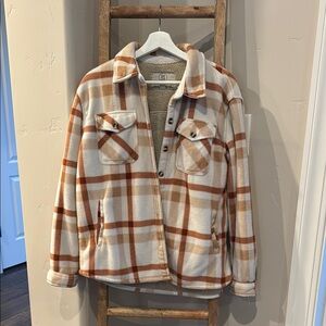 Plaid Flannel Sherpa Lined Jacket in Cream and Brown